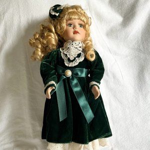 Vintage Collectors Choice DanDee Porcelain Doll w/Stand 17”